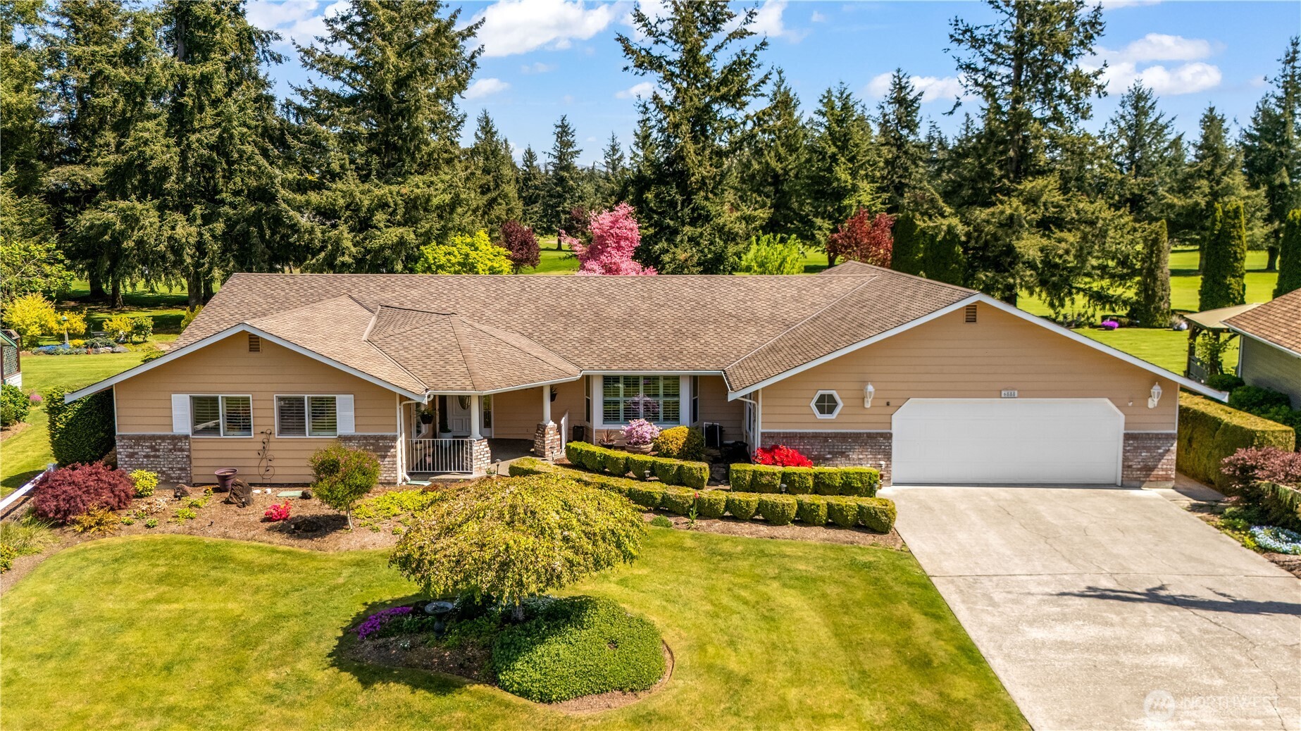 6888 Golf View Drive Property Photo 1