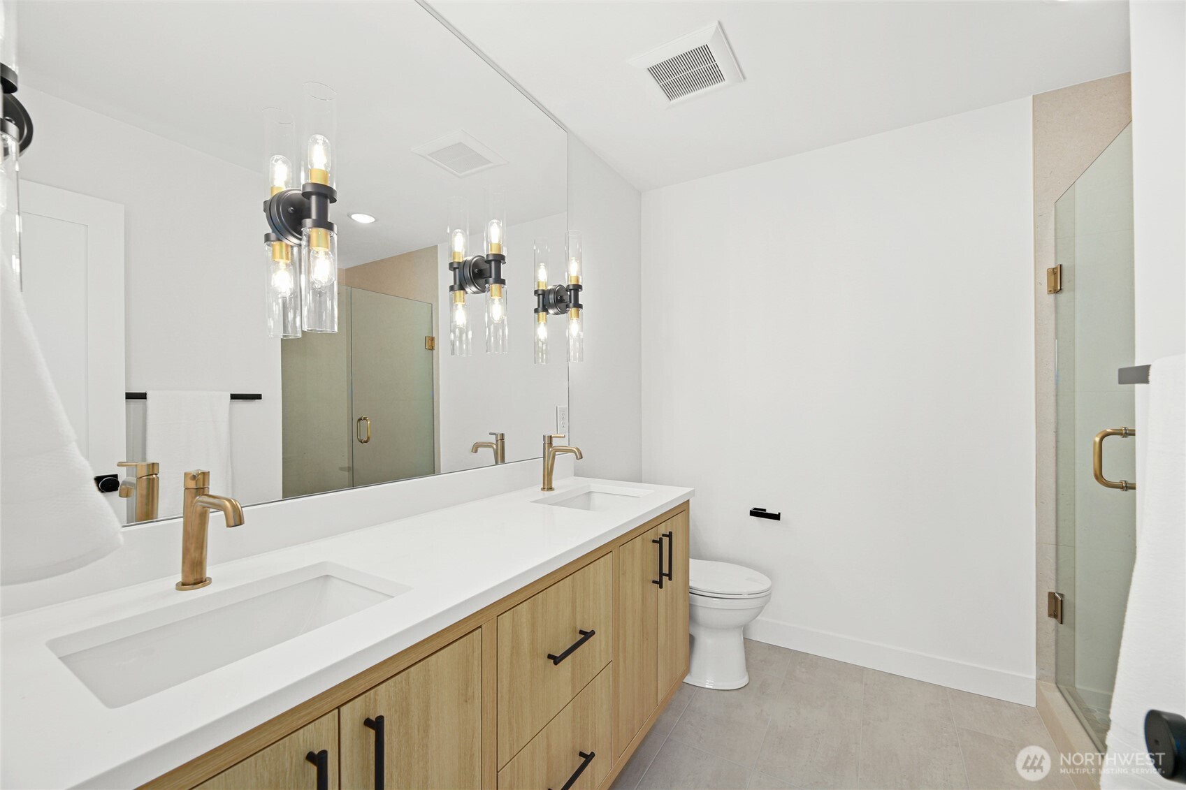 8105 B 18th Avenue Property Photo 11