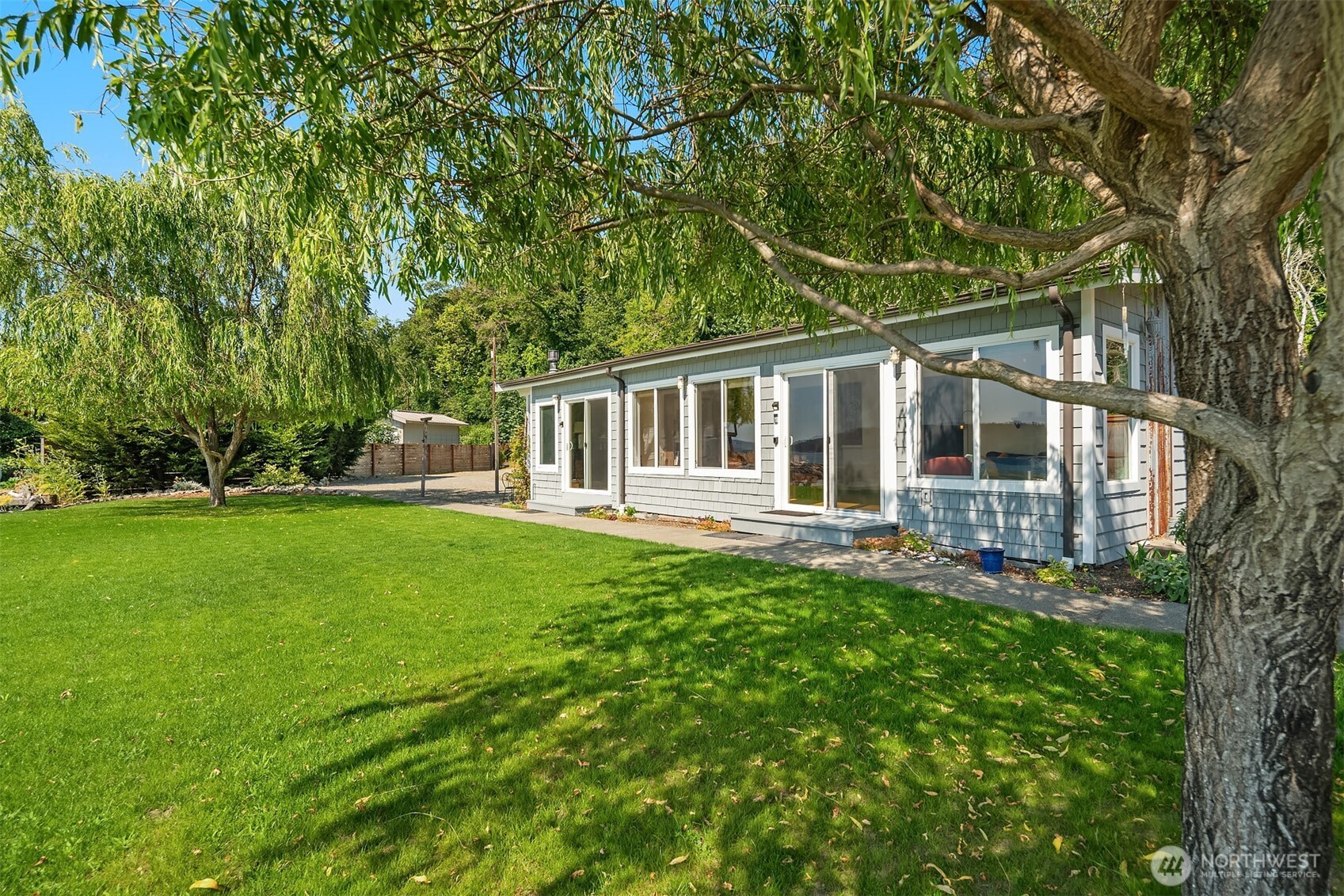 24410 Vashon Highway Property Photo 3
