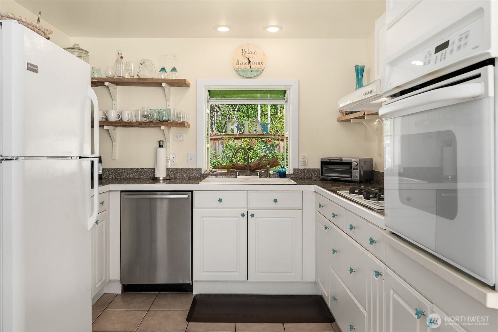 24410 Vashon Highway Property Photo 8