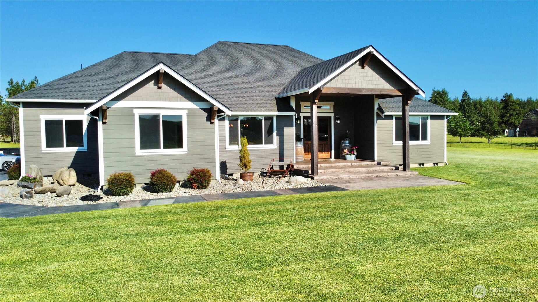 90 Aspen Lane Property Photo 1