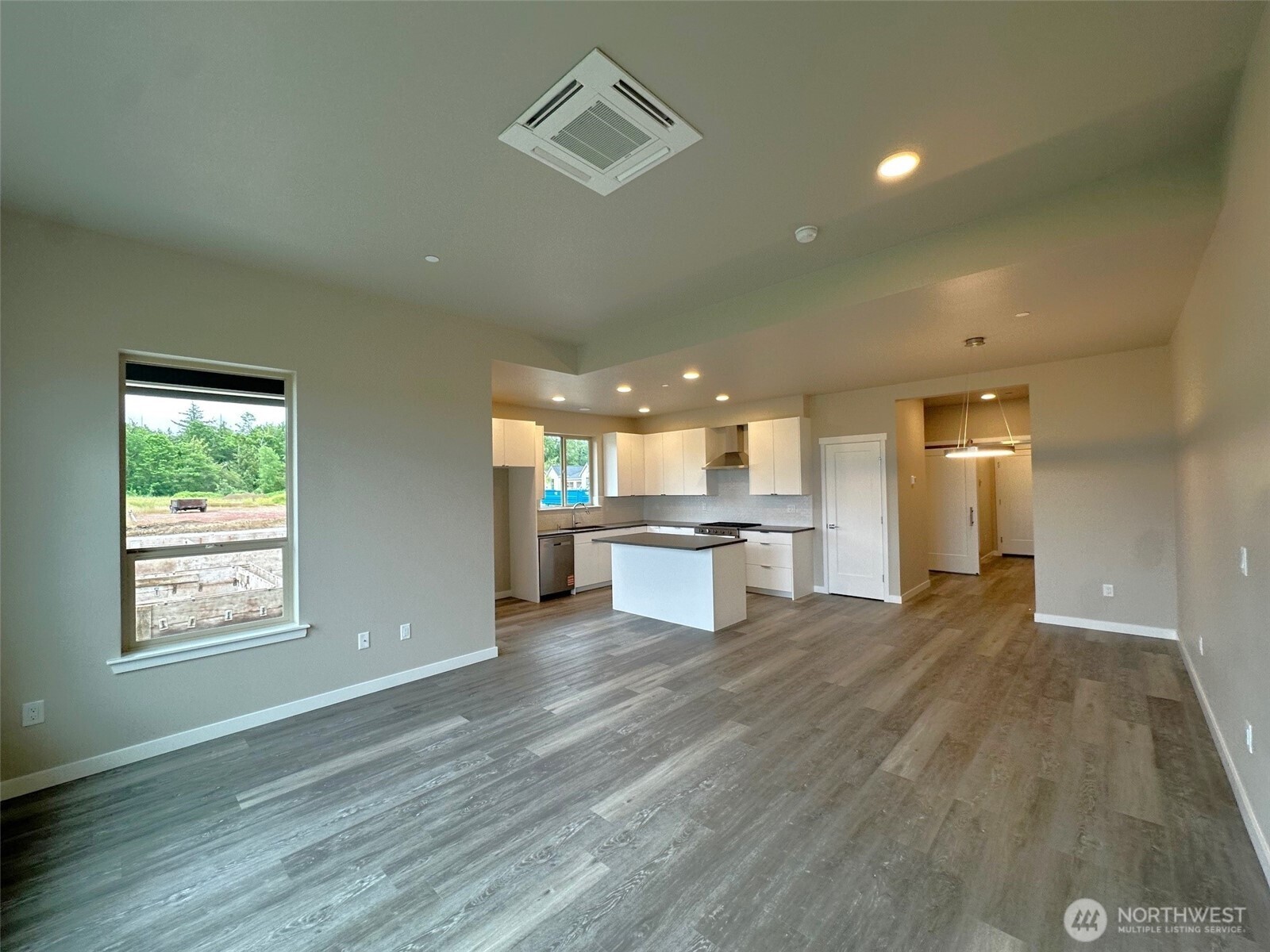 556 (lot 4) Northview Street Property Photo 5