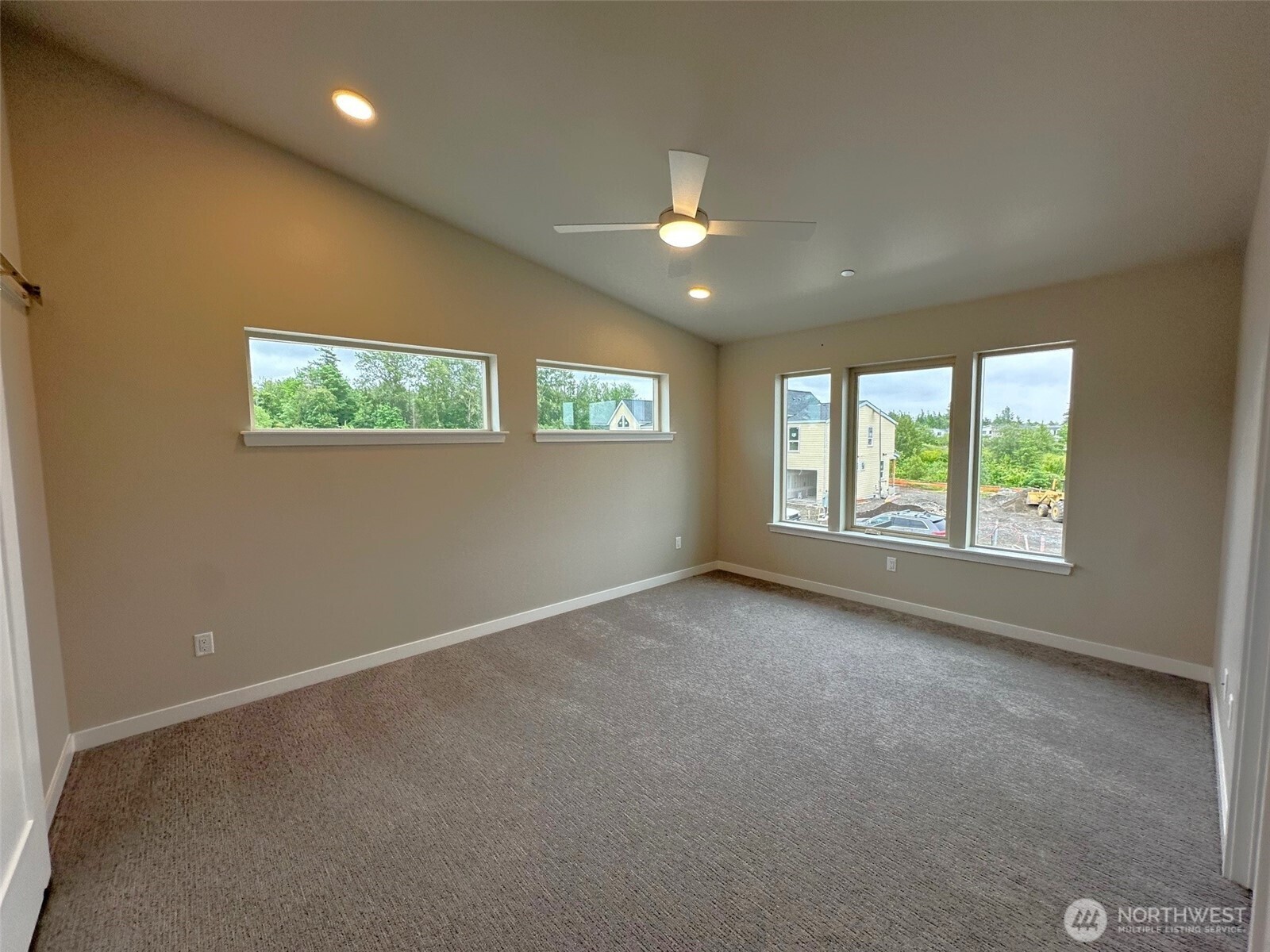 556 (lot 4) Northview Street Property Photo 10