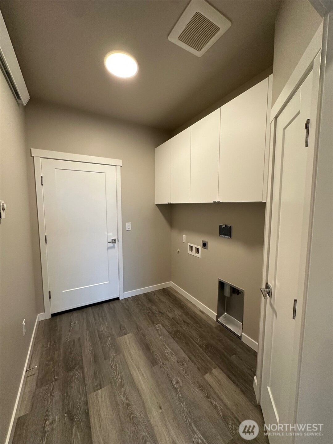 556 (lot 4) Northview Street Property Photo 15