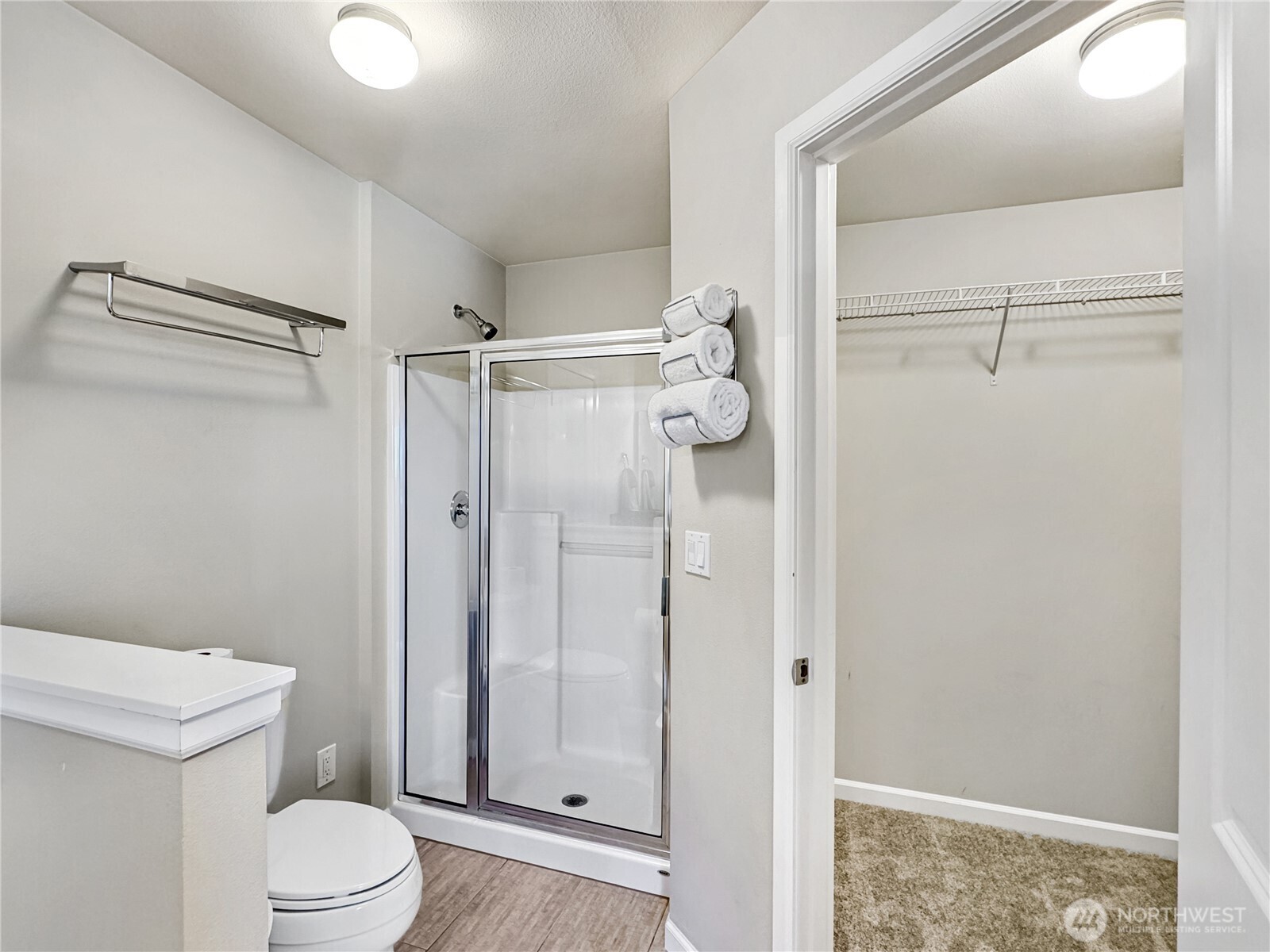 4339 S 160th Street Property Photo 19