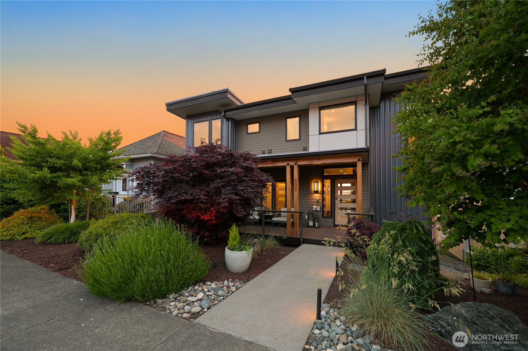 602 12th Street Property Photo 1