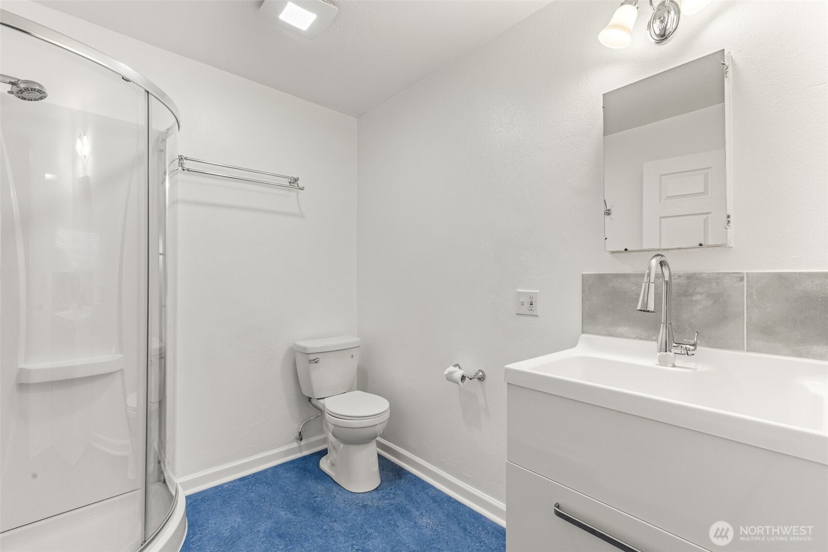 314 W First Street Property Photo 13