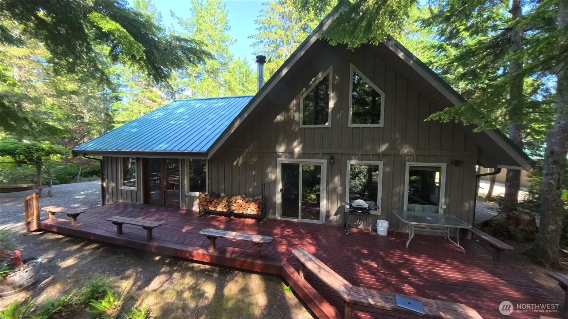 321 N Lake Surf Drive