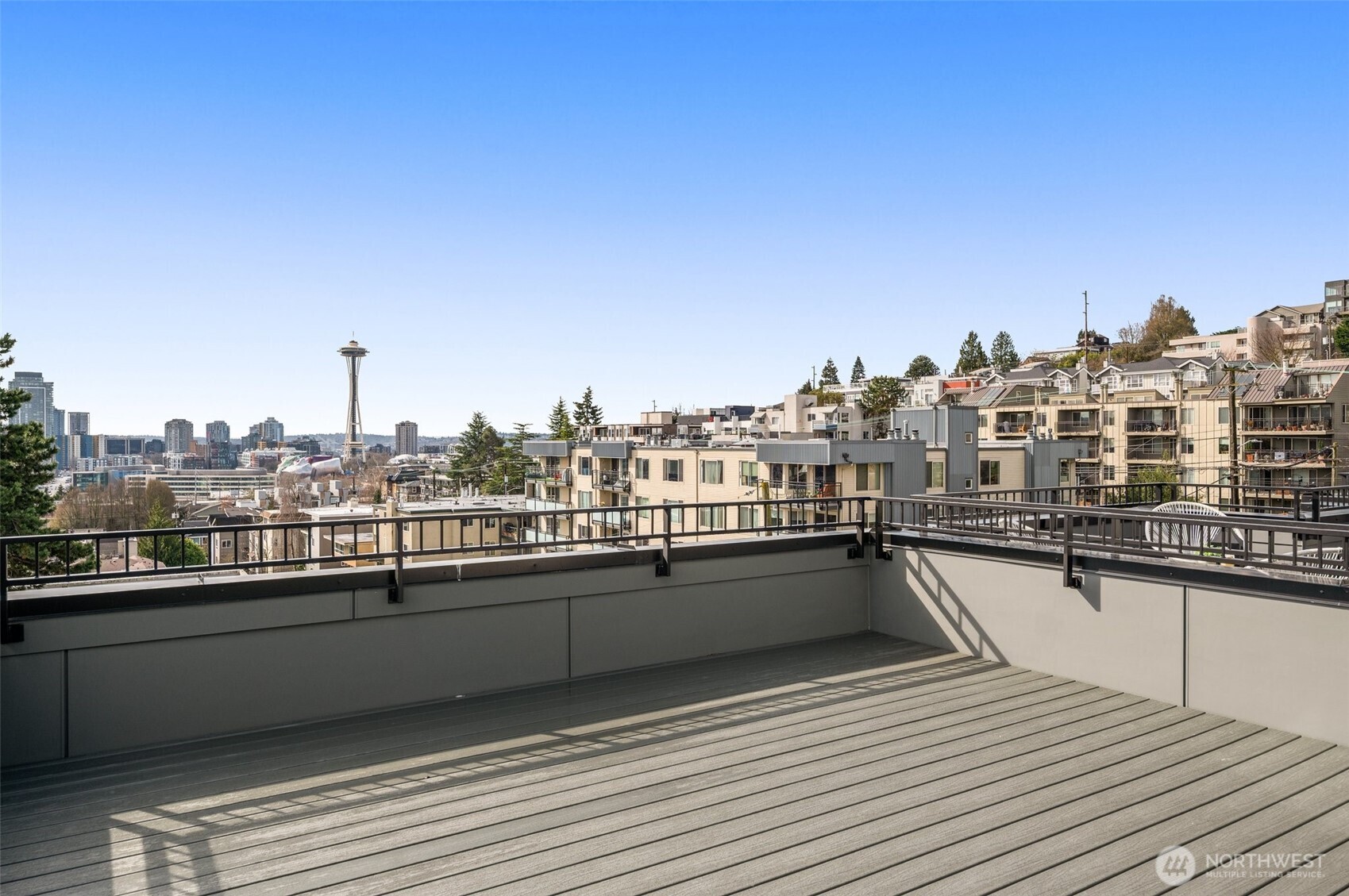 564 Lee Street Property Photo 28