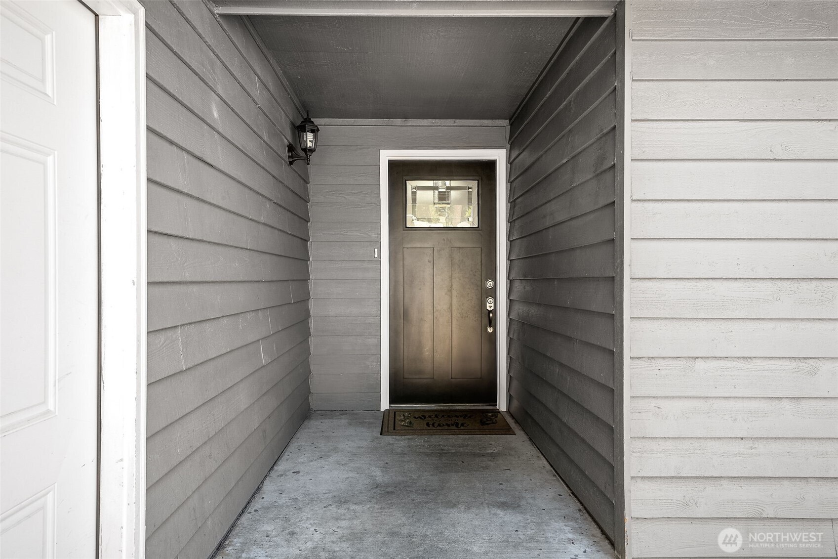 2607 S 379th Place Property Photo 2