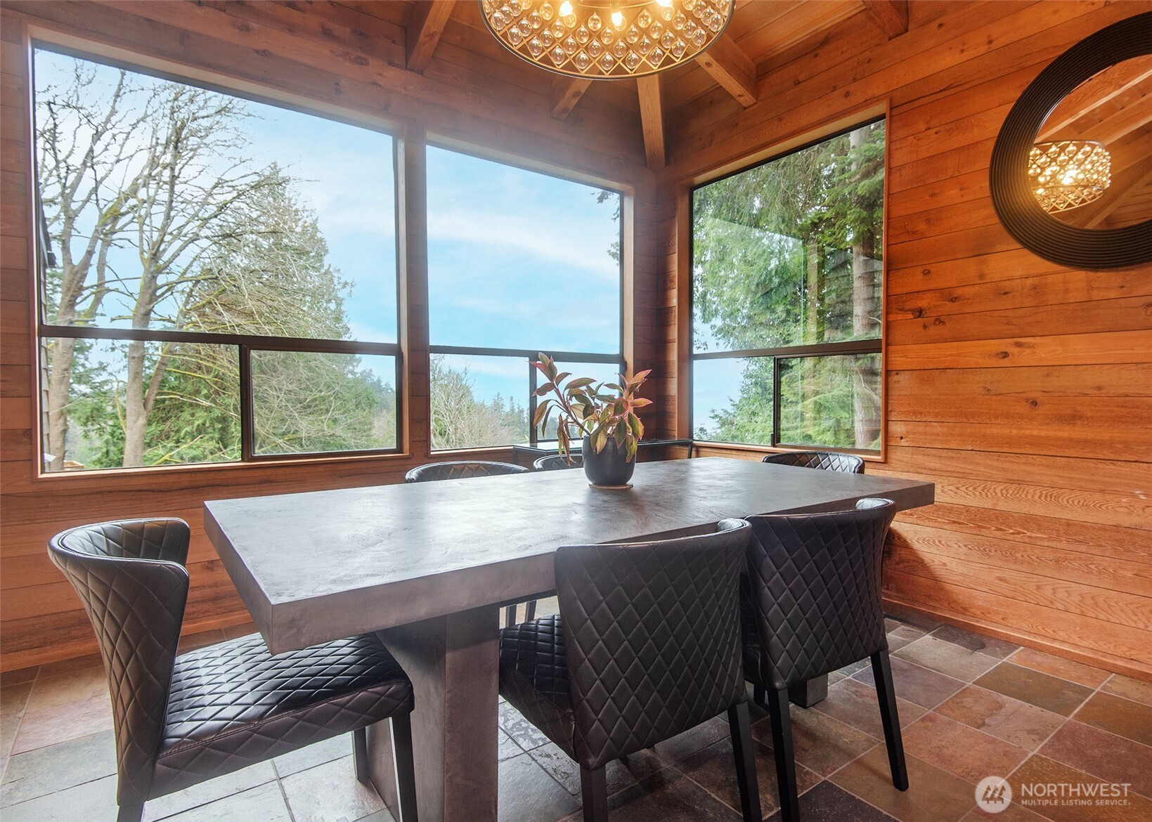 6724 Marine View Drive Property Photo 14