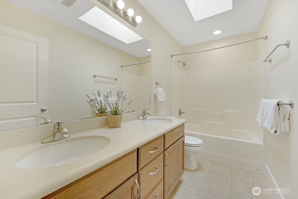 17681 Ne 121st Court Property Photo 27