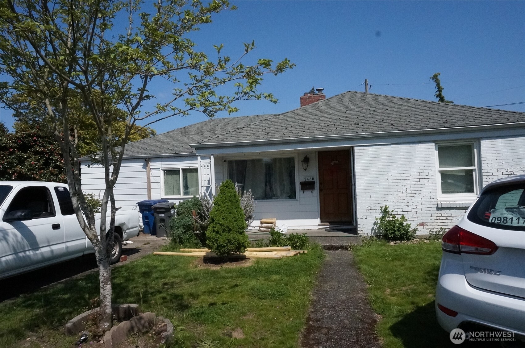 2460 S 121st Street Property Photo 1