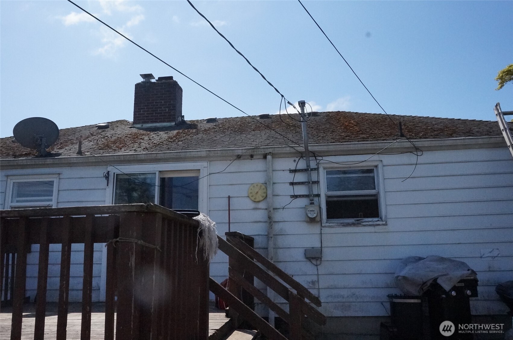2460 S 121st Street Property Photo 4