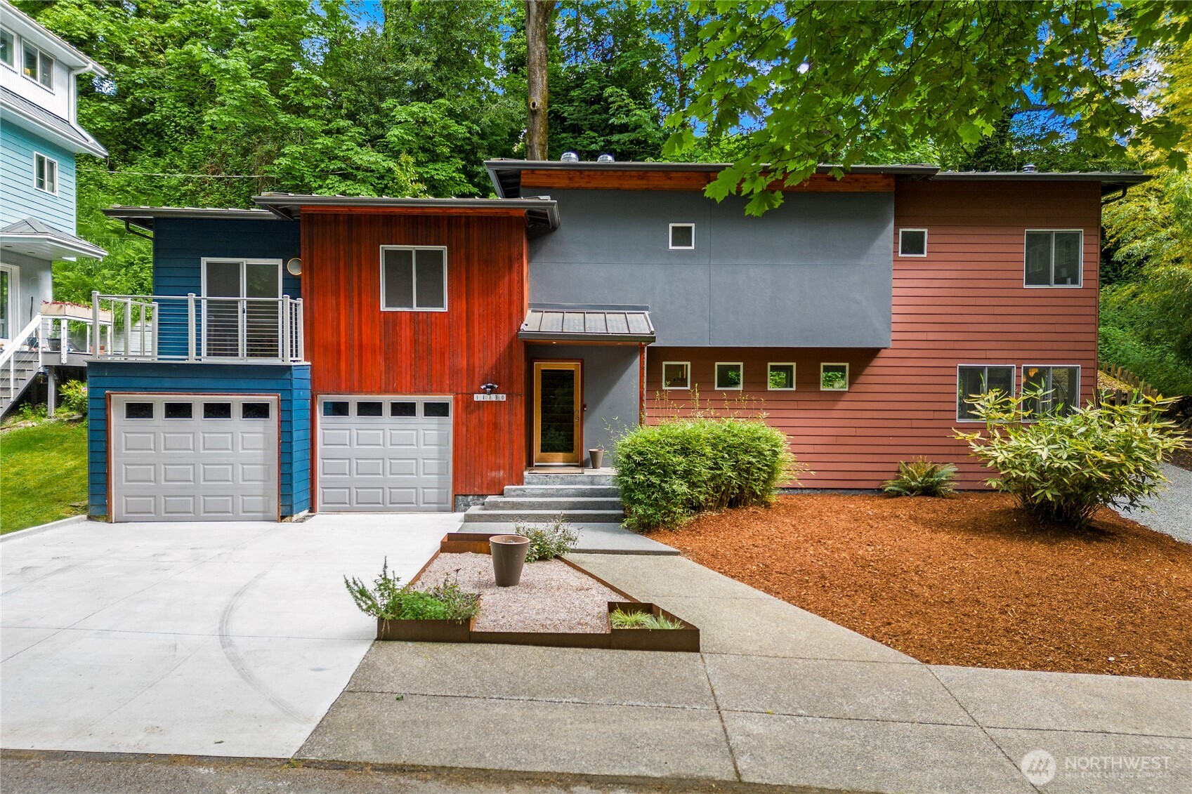 11130 Seola Beach Drive Property Photo 1