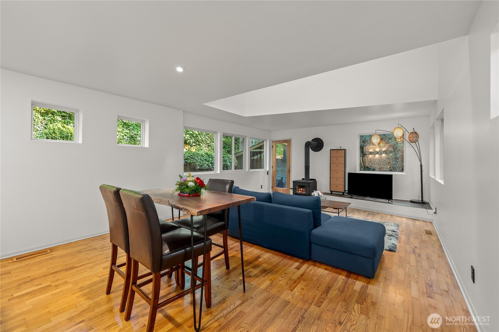 11130 Seola Beach Drive Property Photo 10