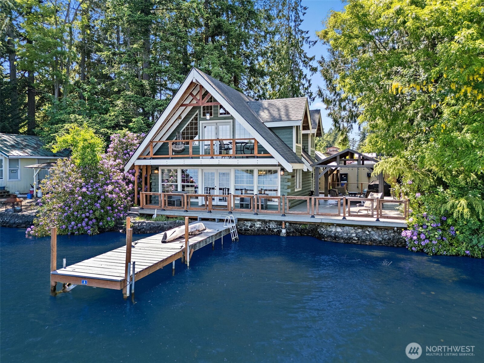 1234 Lake Sawyer Island Property Photo 1