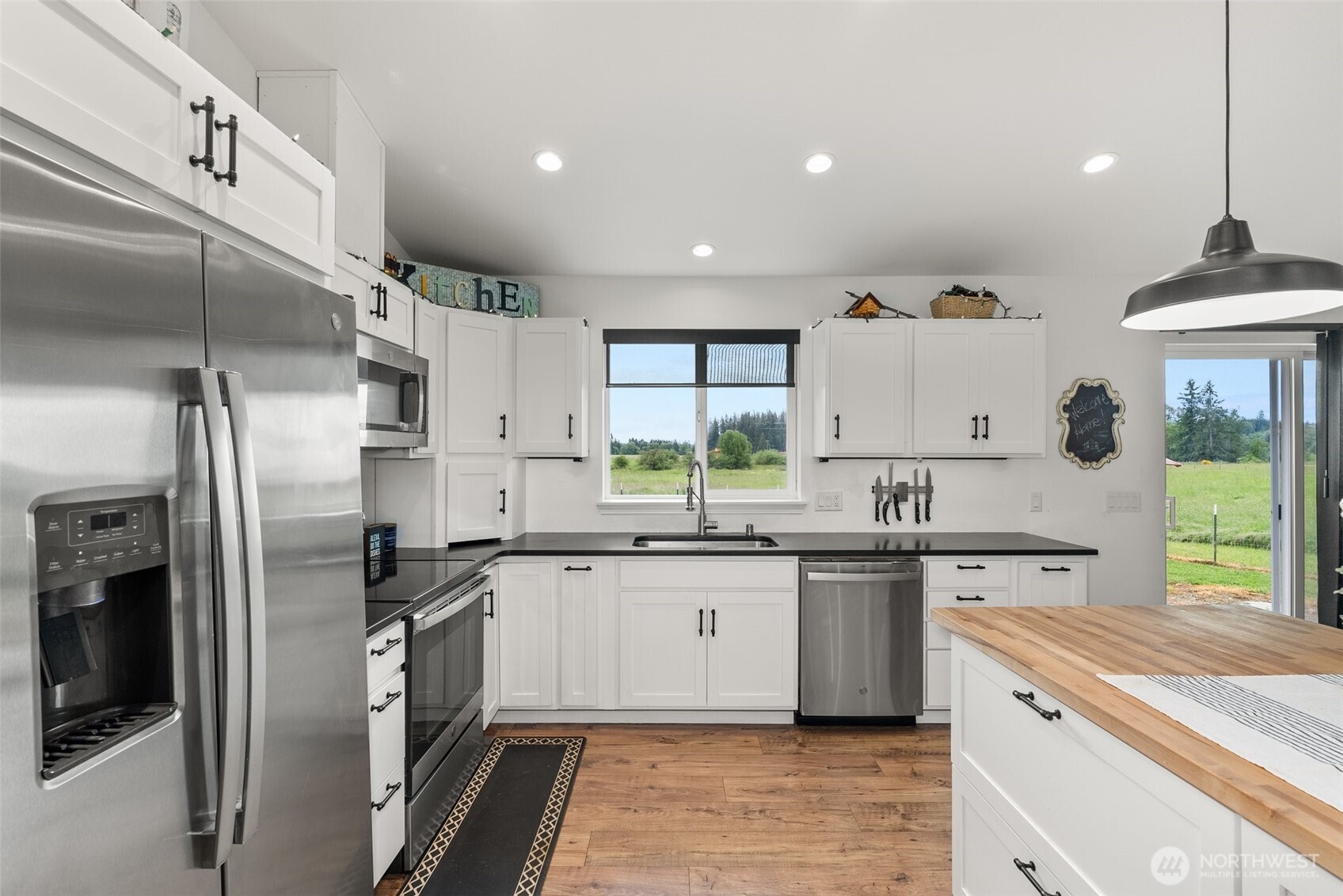 186 Apple Tree Lane Property Photo 18