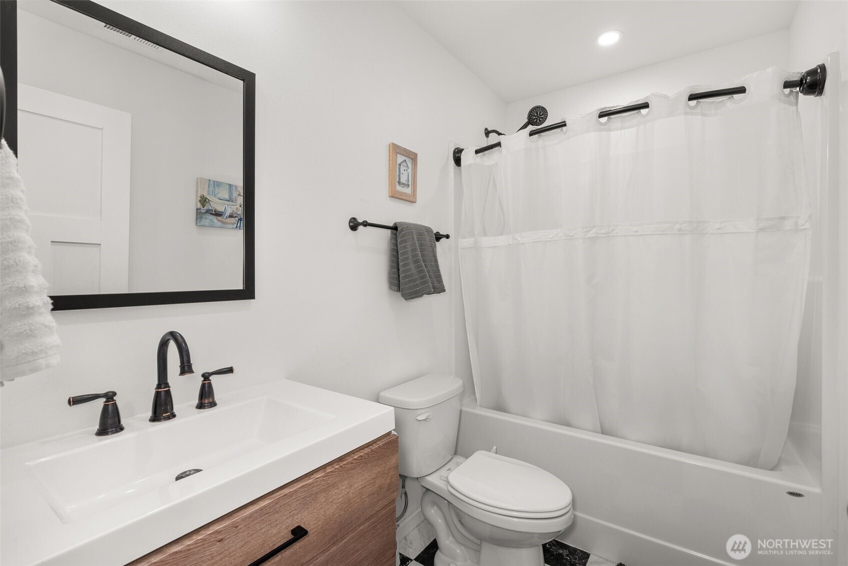 186 Apple Tree Lane Property Photo 27