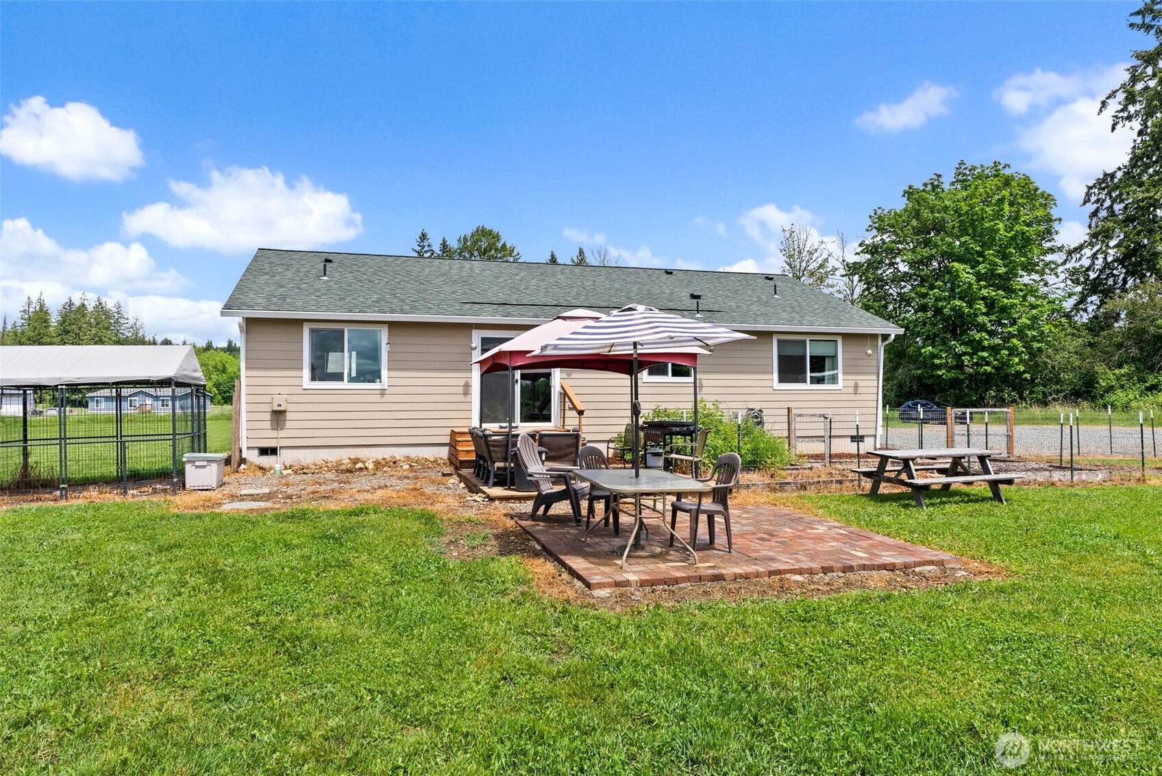 186 Apple Tree Lane Property Photo 31