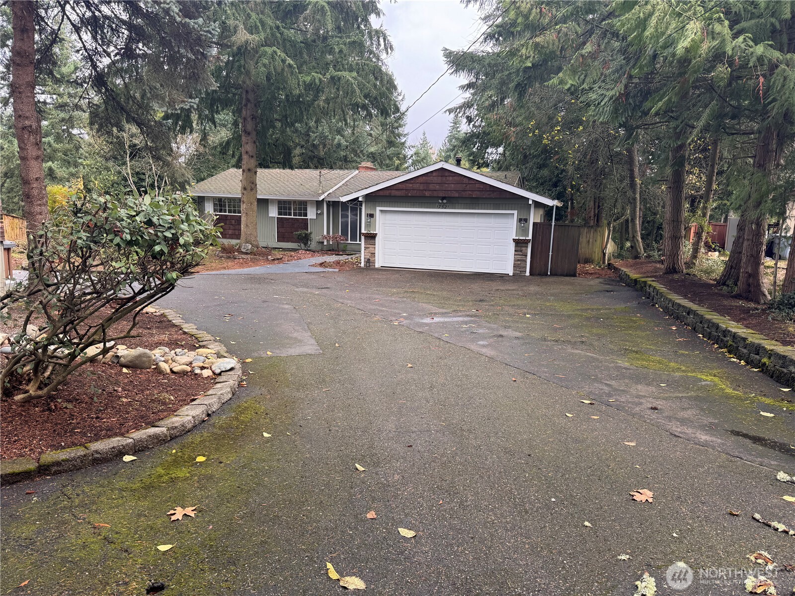 17521 25th Street Ct Property Photo 3