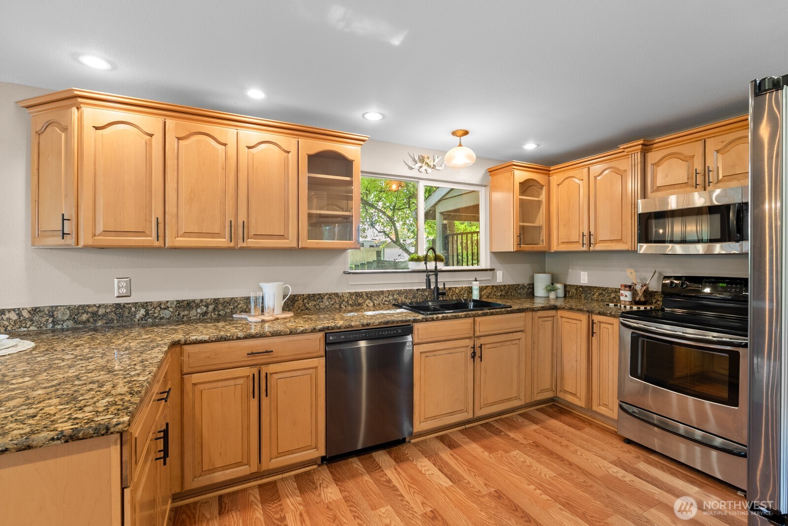 17521 25th Street Ct Property Photo 11