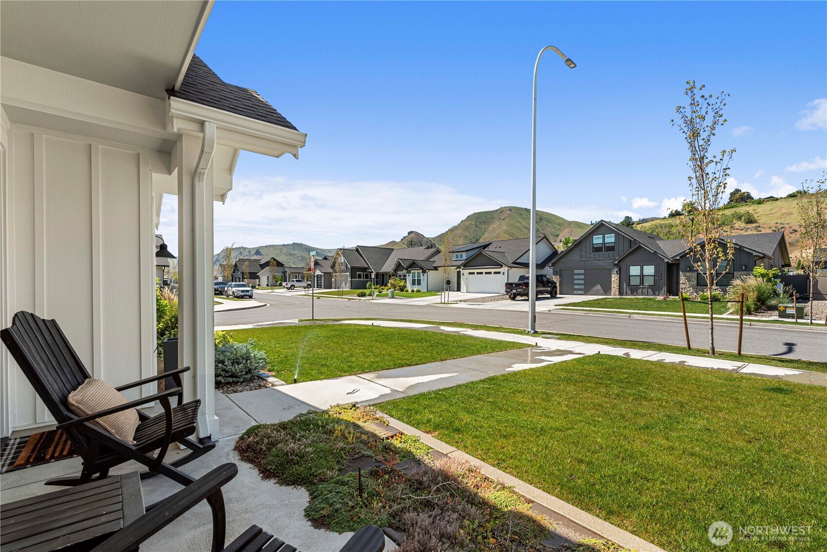 1007 Racine Springs Drive Property Photo 5