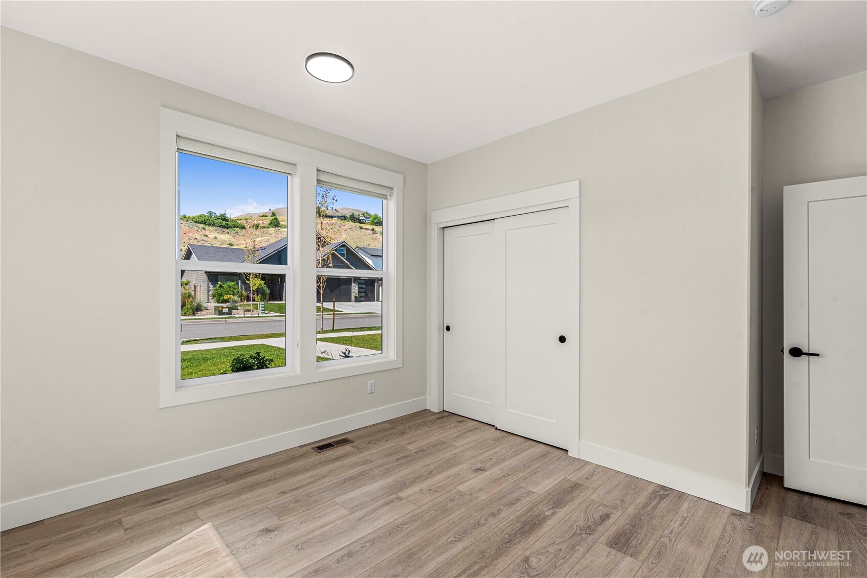 1007 Racine Springs Drive Property Photo 11