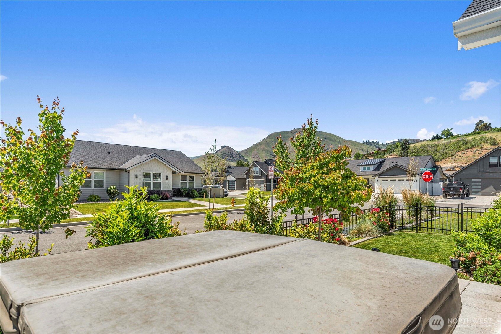 1007 Racine Springs Drive Property Photo 35