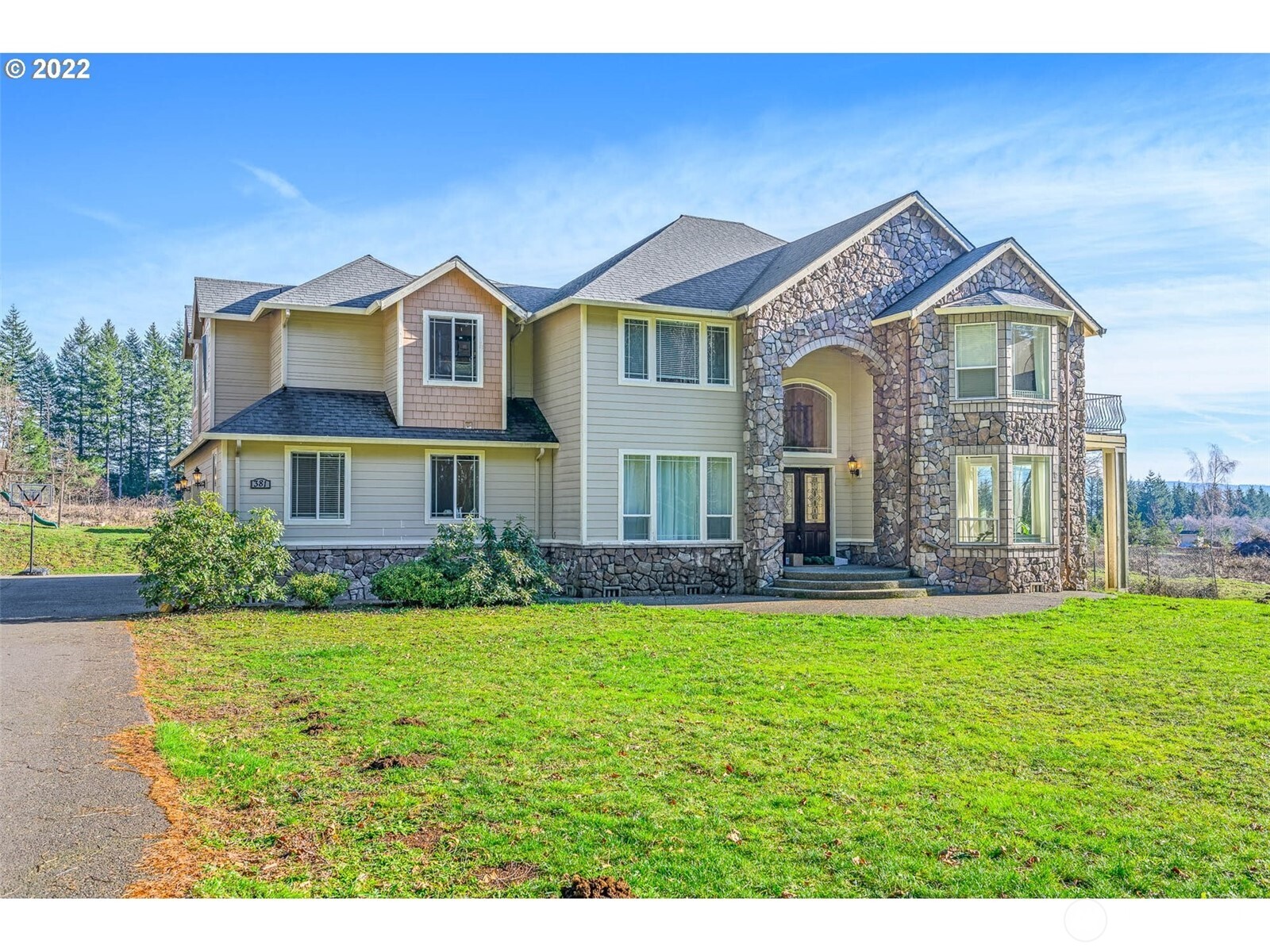 381 Panda Road Property Photo 1