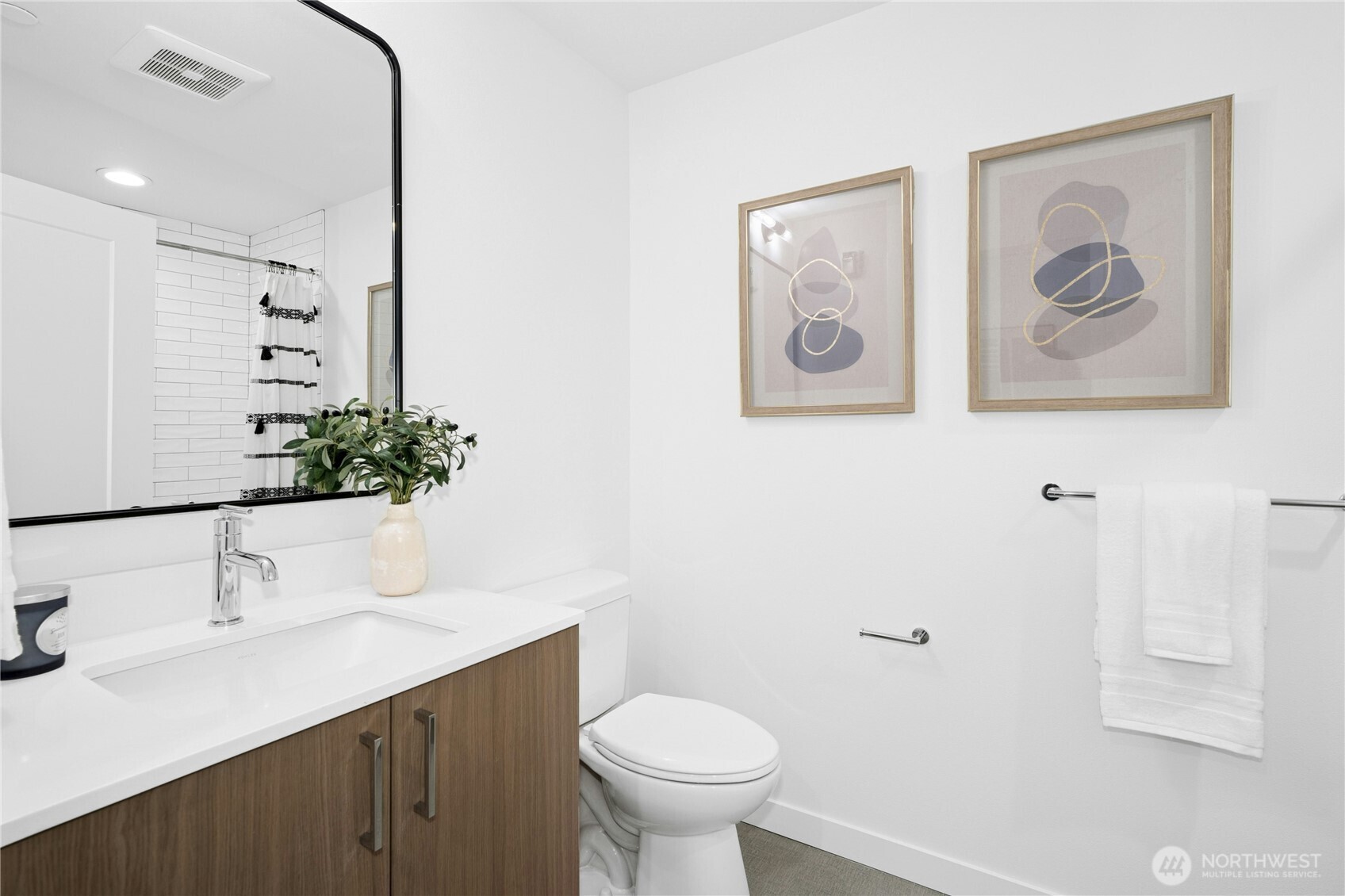 110 B 2nd Street Property Photo 23