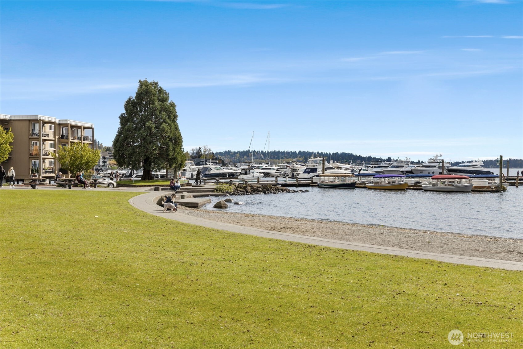 110 B 2nd Street Property Photo 33