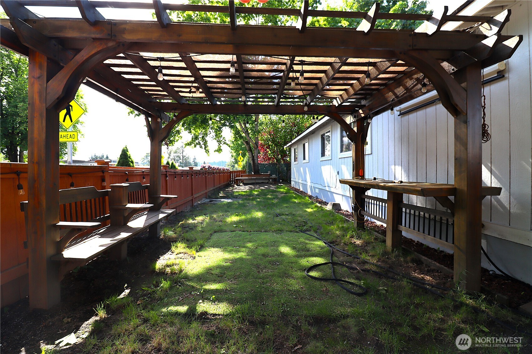 401 37th Street 104 Property Photo 4