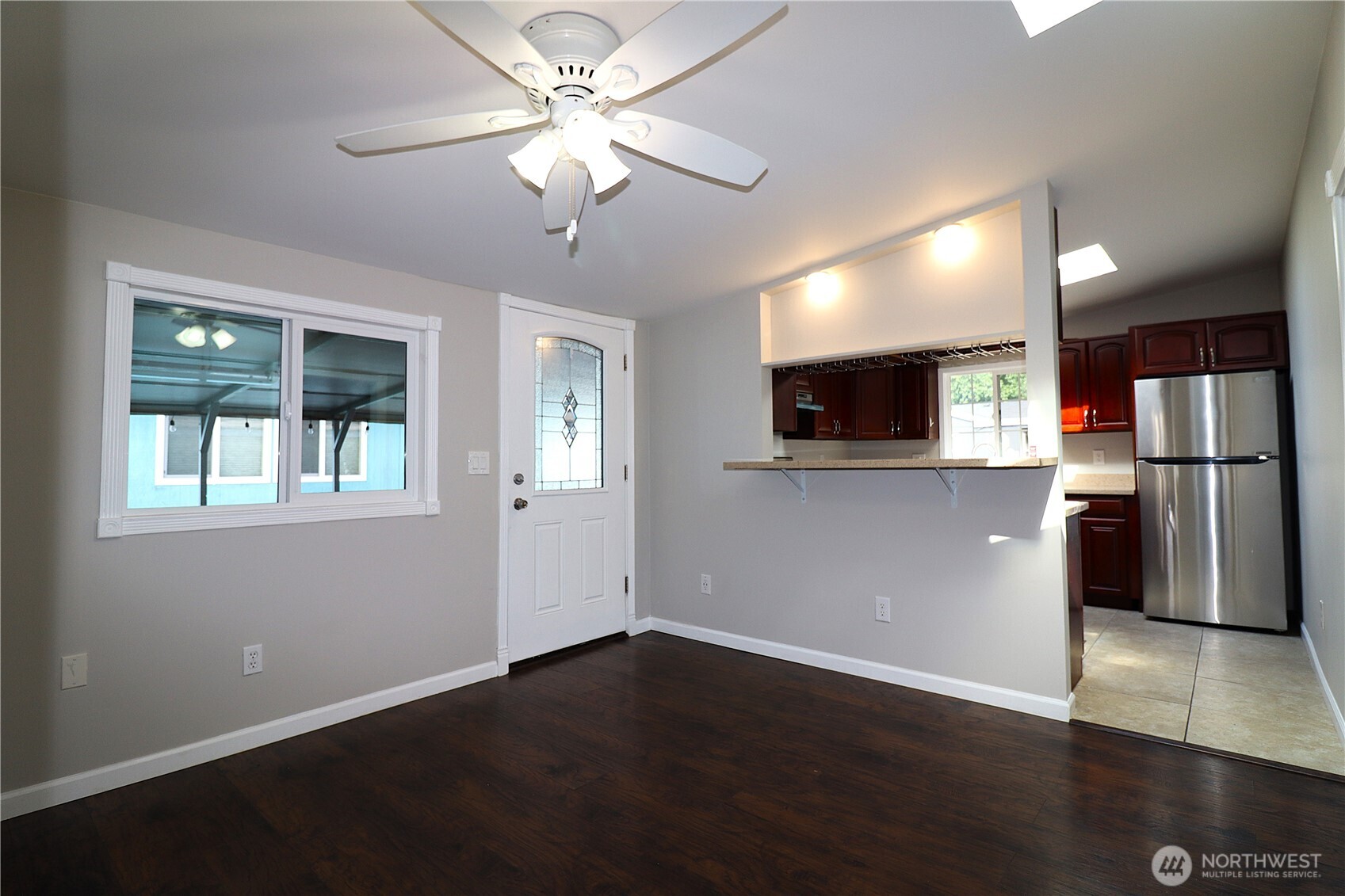 401 37th Street 104 Property Photo 8