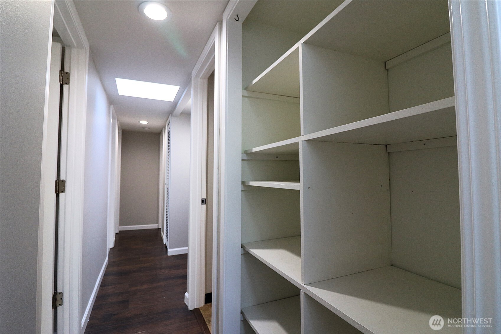 401 37th Street 104 Property Photo 14