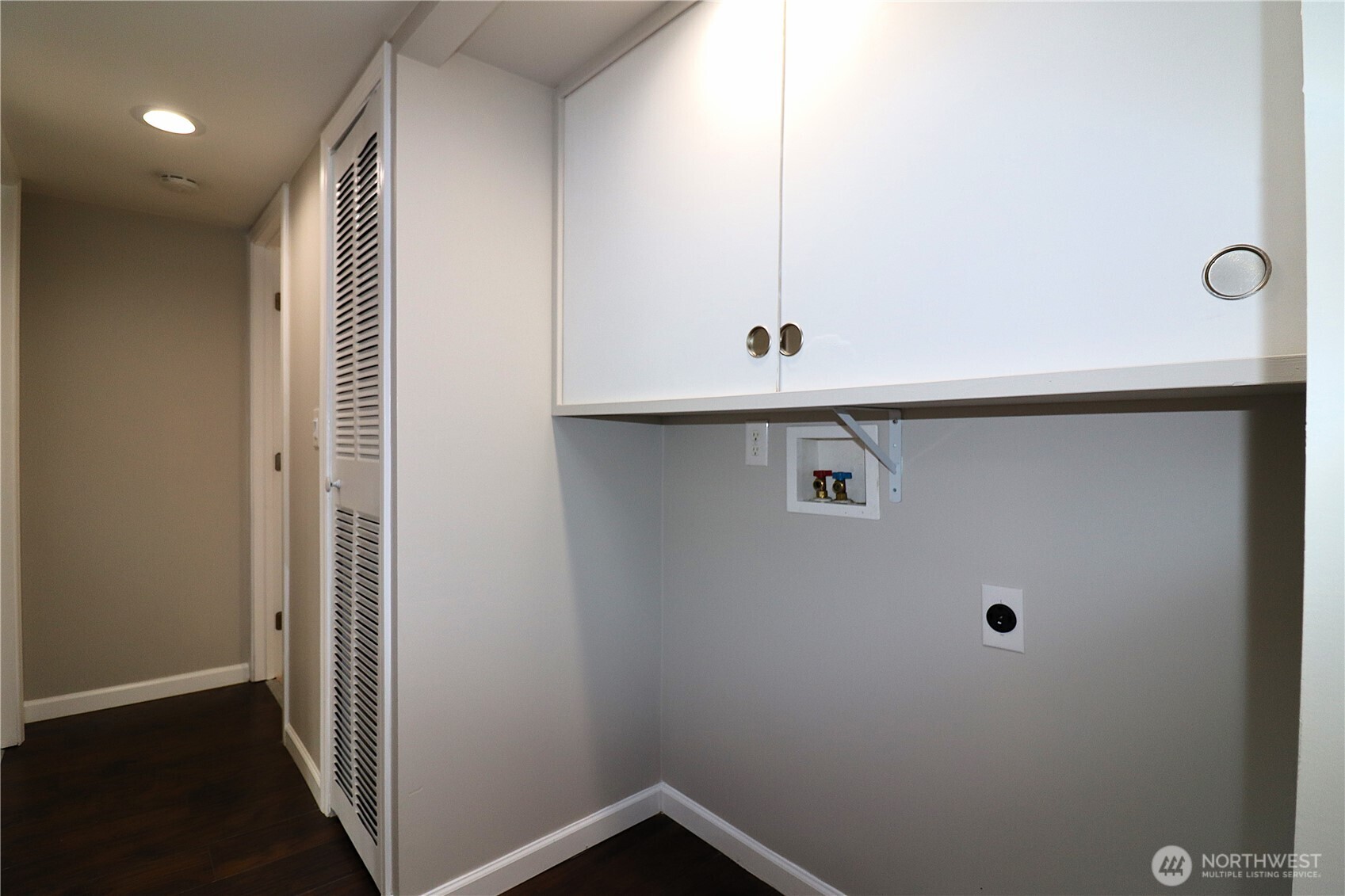 401 37th Street 104 Property Photo 15