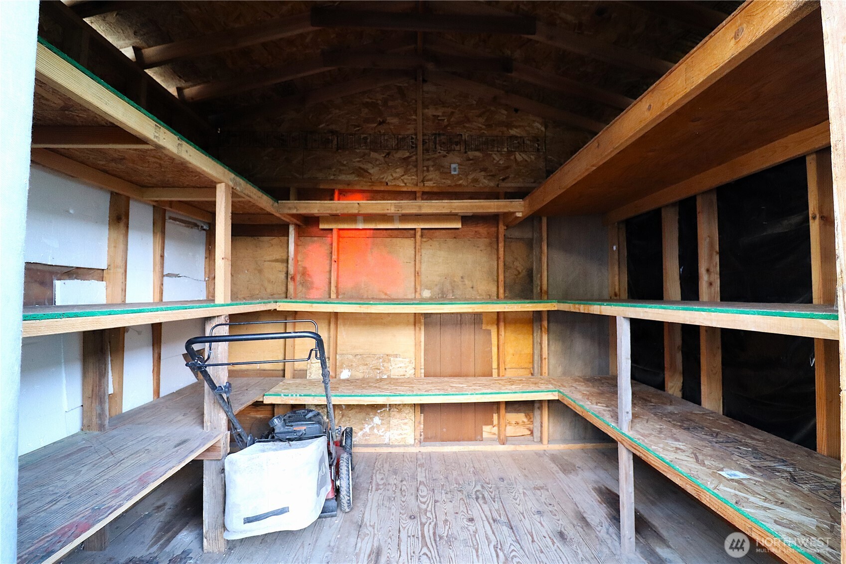 401 37th Street 104 Property Photo 26