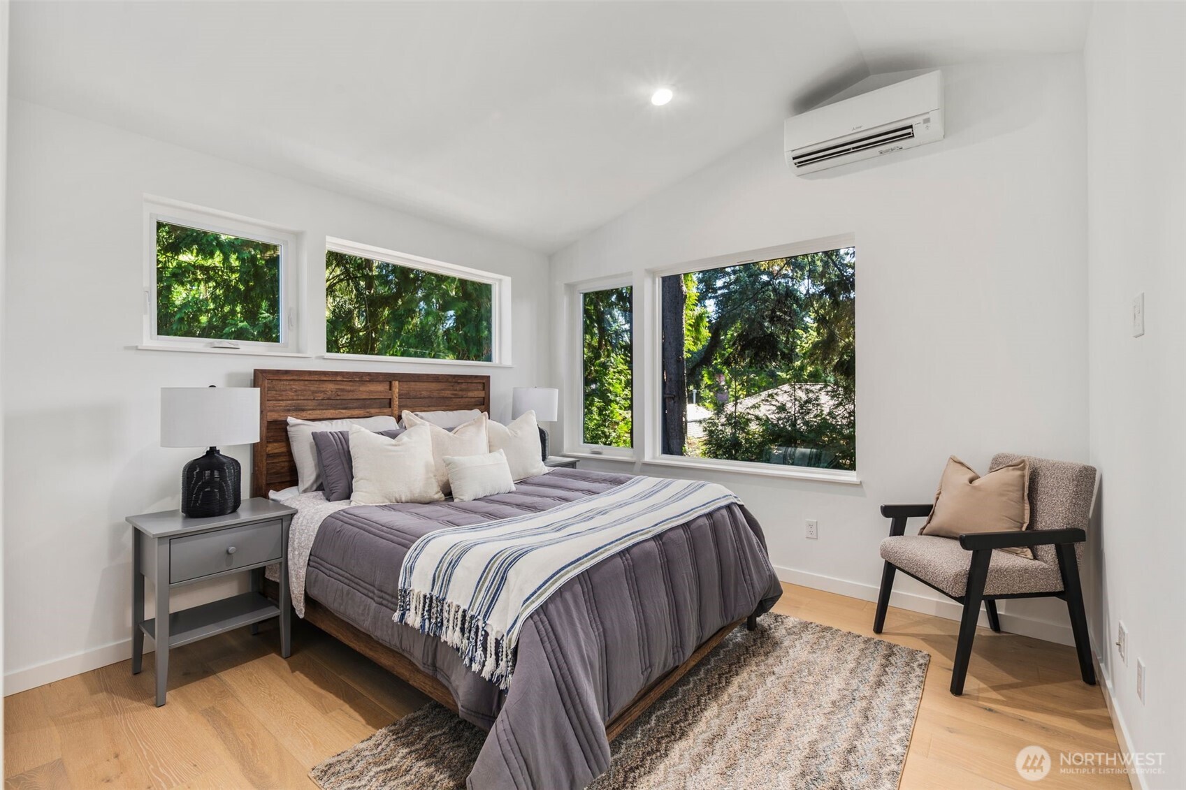 3807 Ne 89th Street Property Photo 19