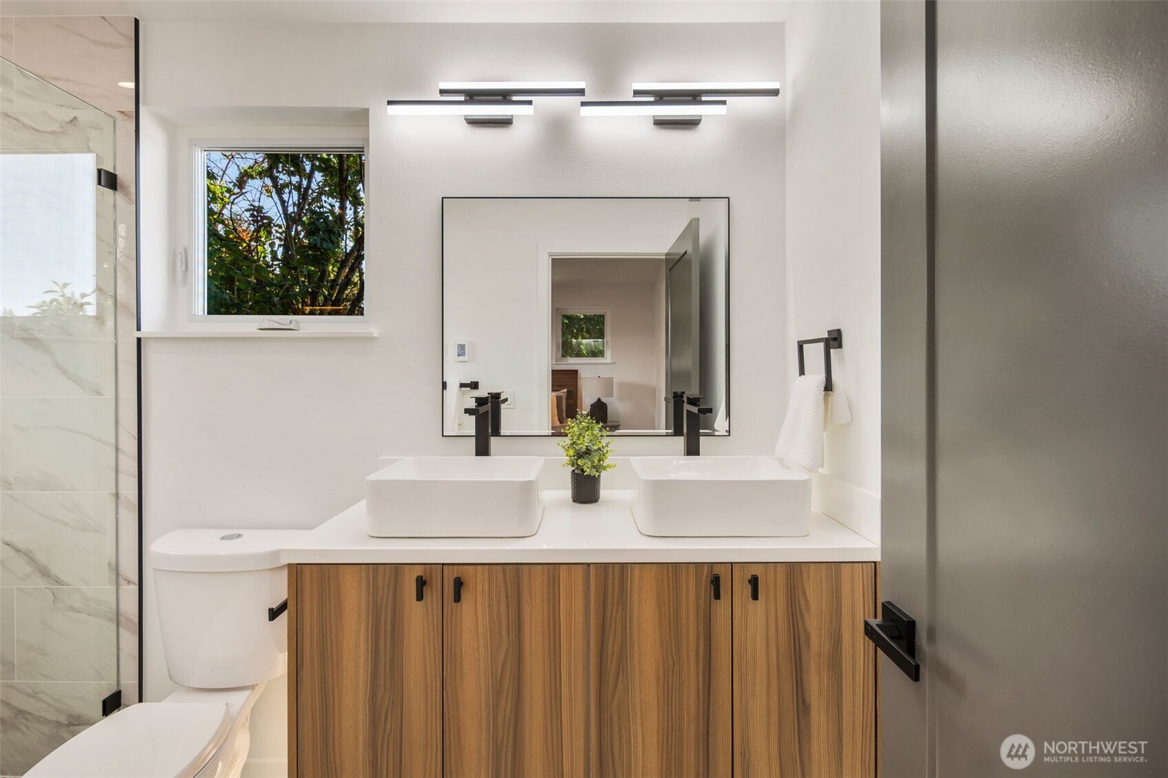 3807 Ne 89th Street Property Photo 21