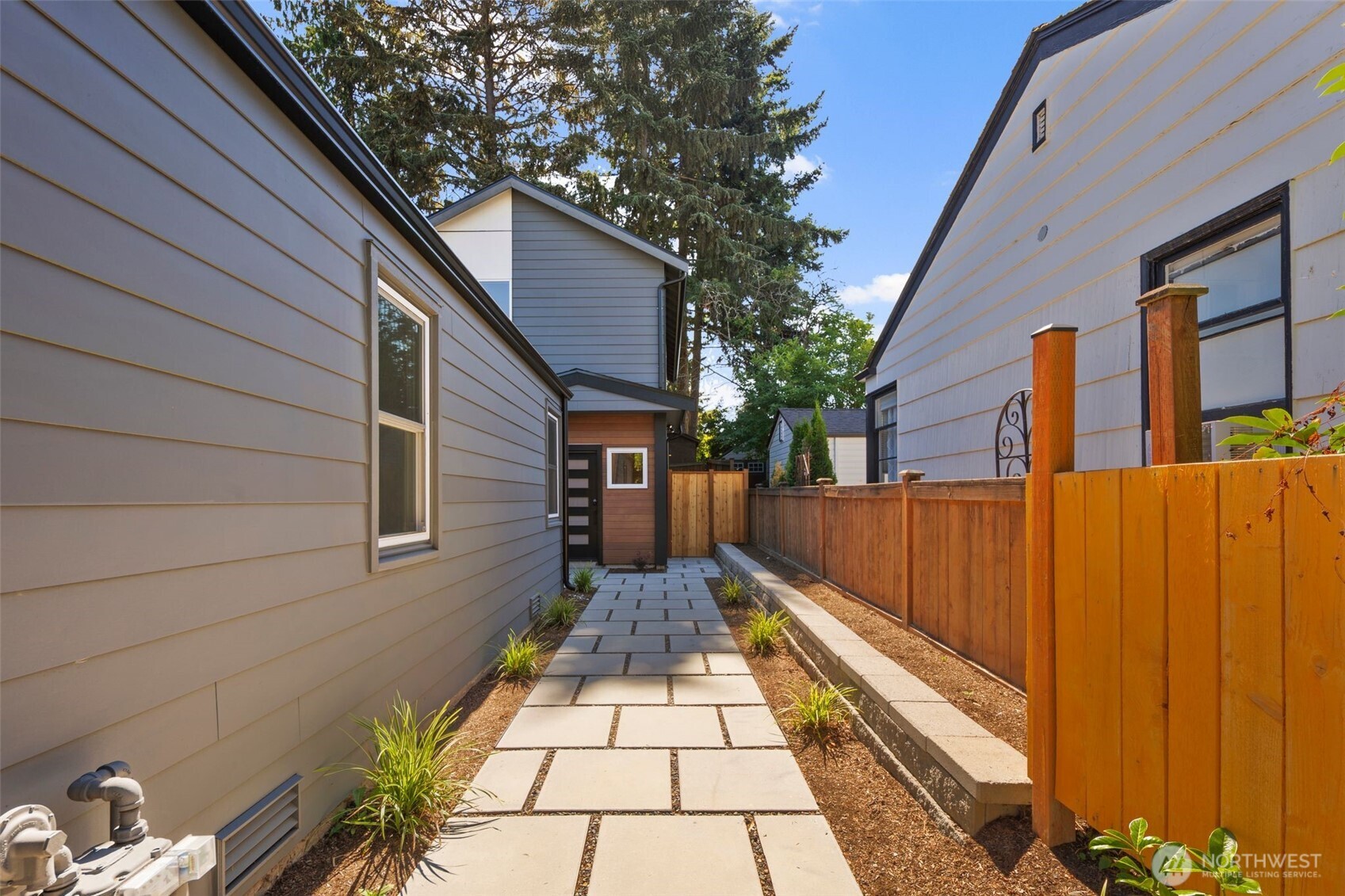 3807 Ne 89th Street Property Photo 27