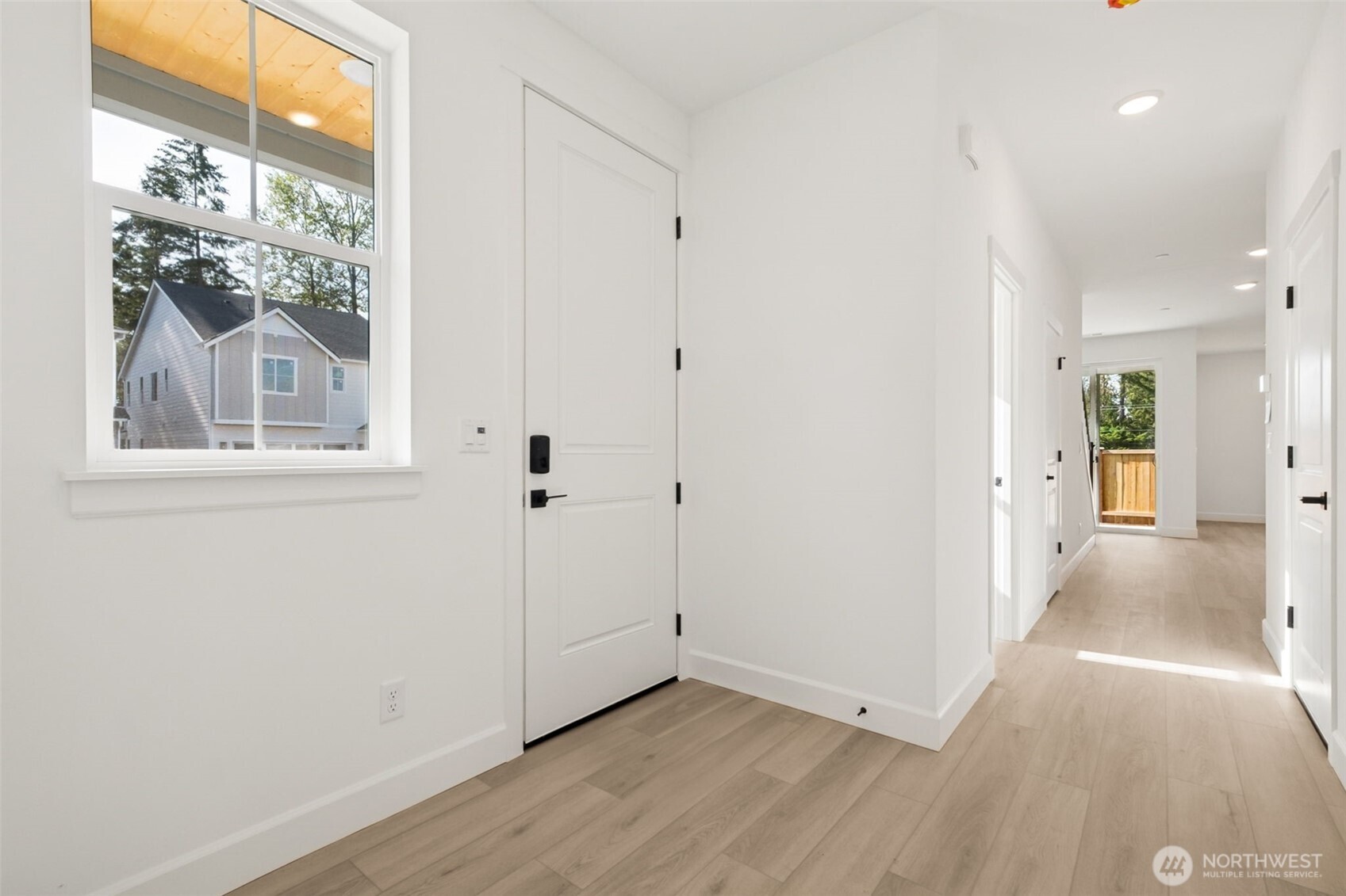 20620 97th Avenue Street 16 Property Photo 3