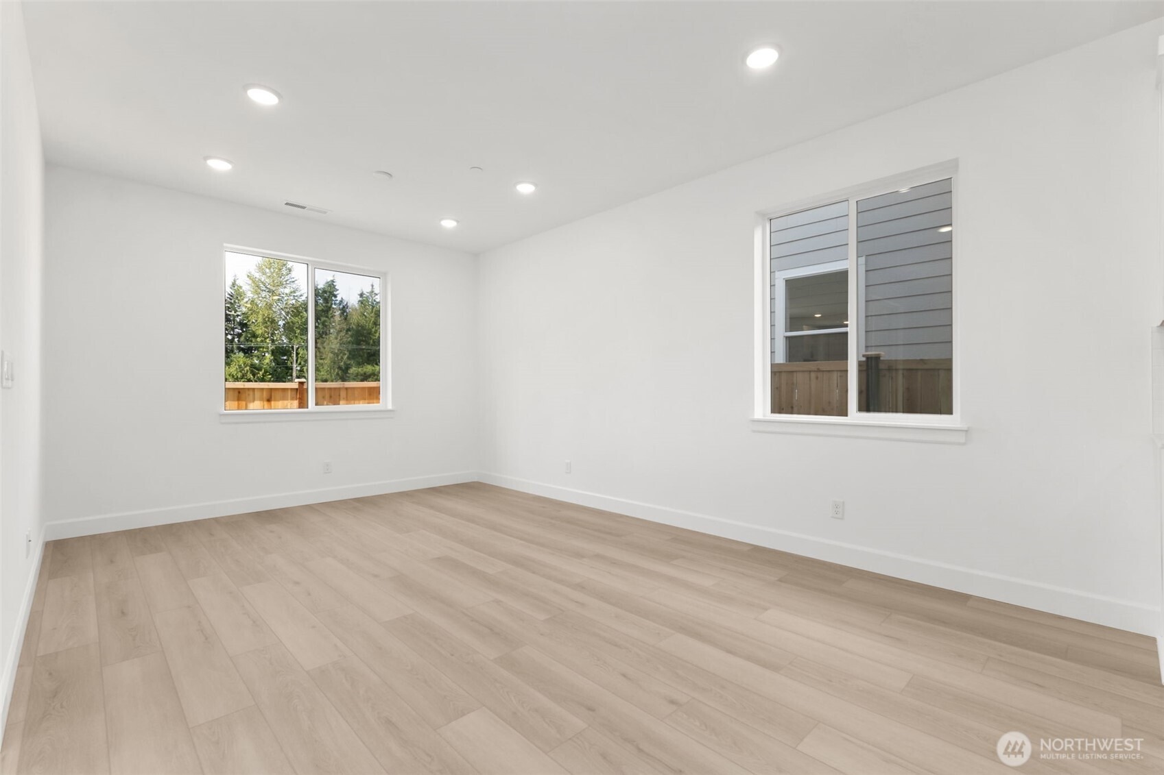 20620 97th Avenue Street 16 Property Photo 17