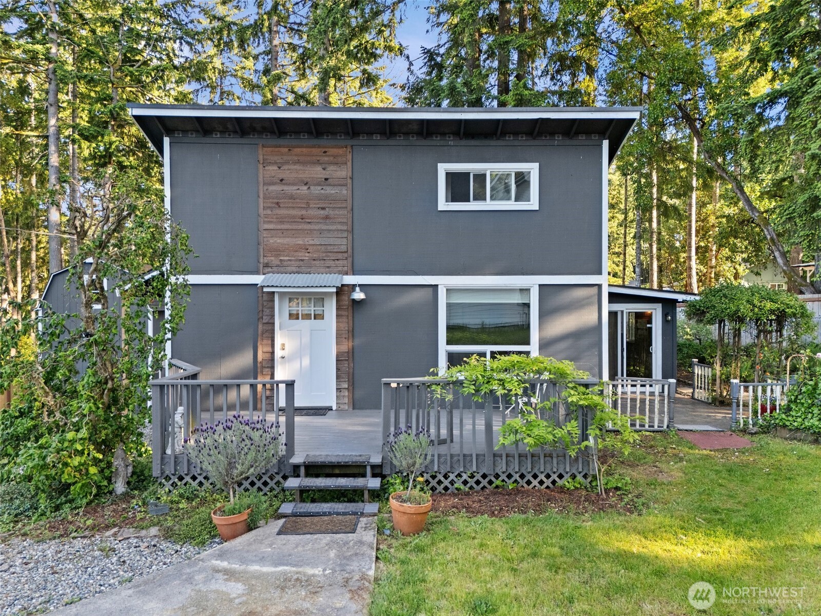 19516 26th Street Ct Property Photo 1