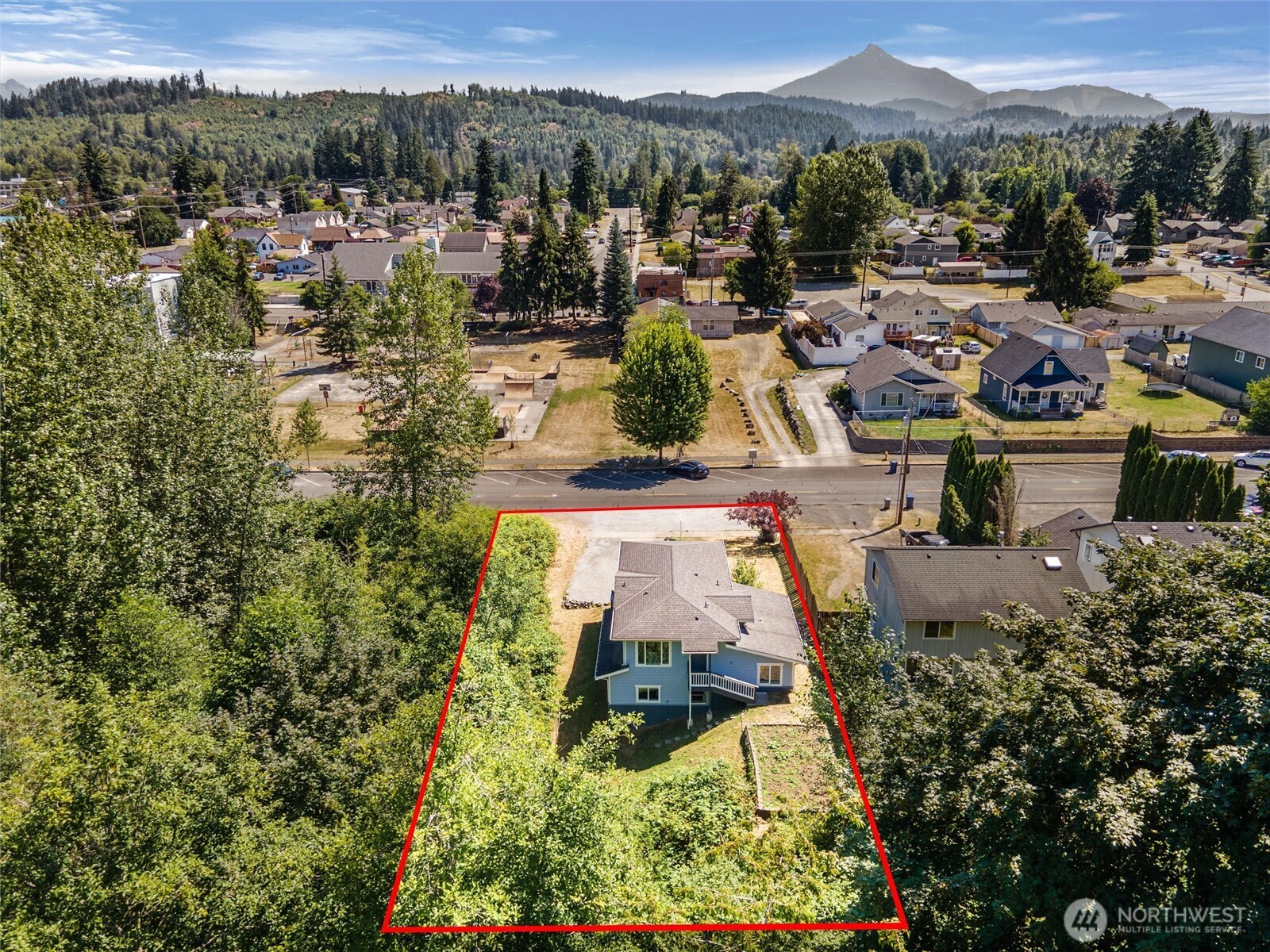 300 Cascade Avenue Property Photo 1