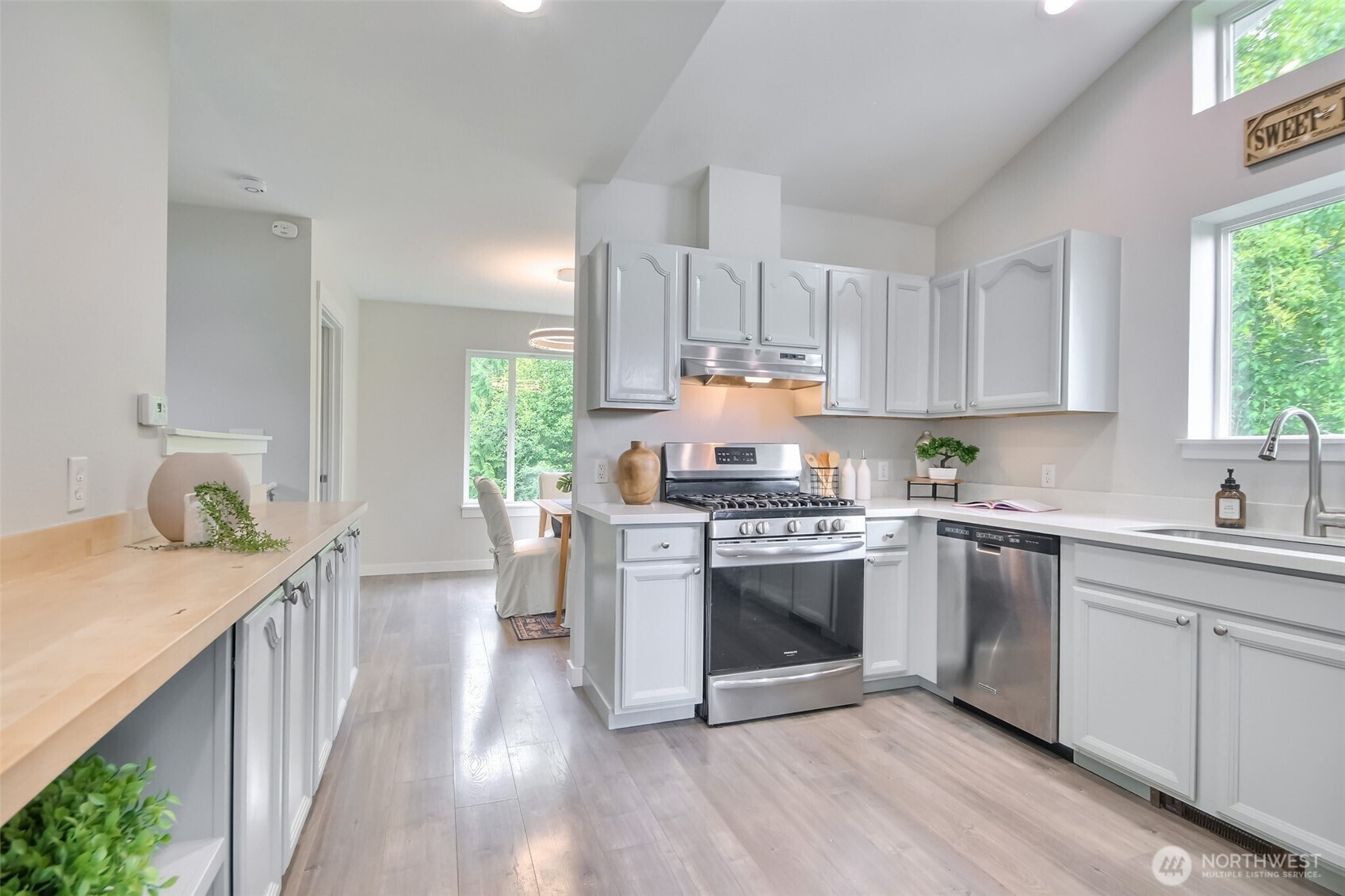 300 Cascade Avenue Property Photo 10