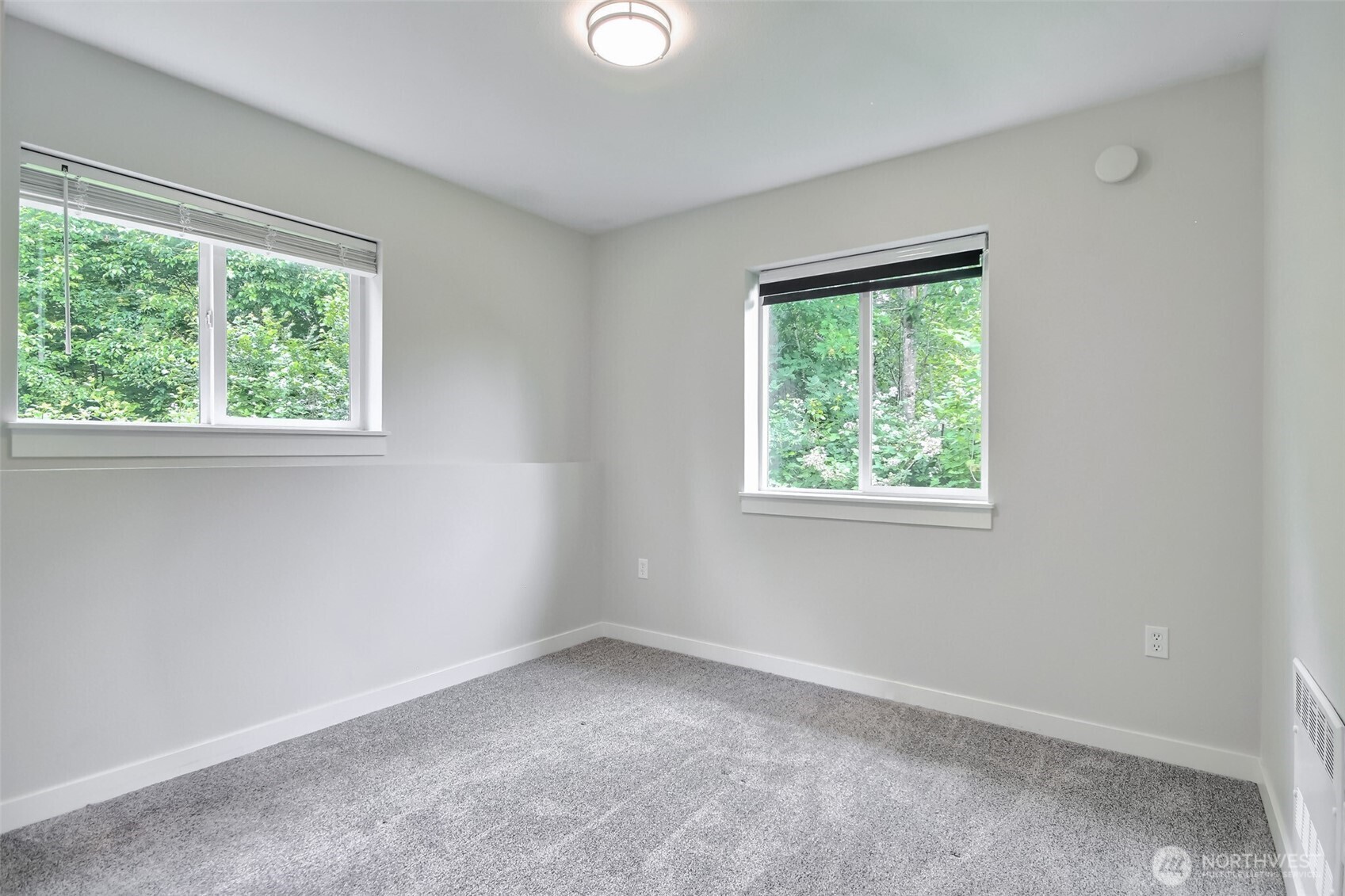 300 Cascade Avenue Property Photo 20