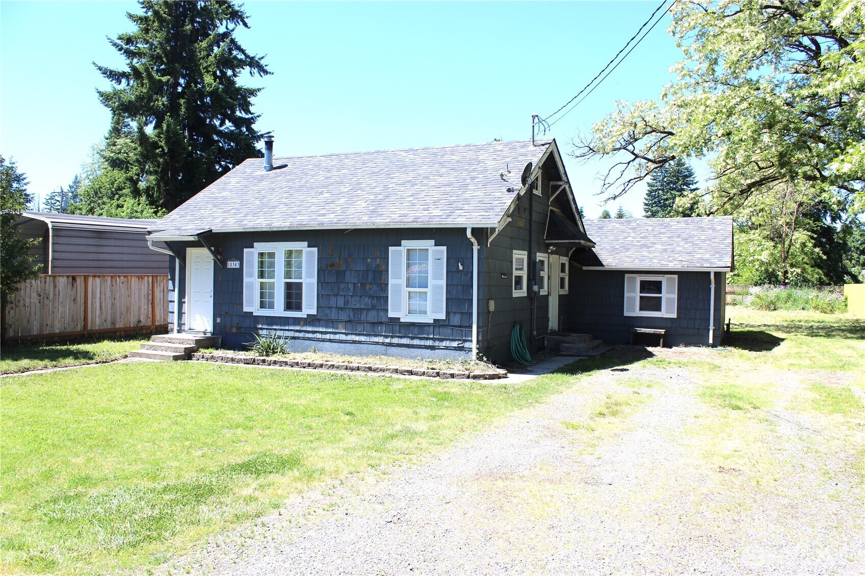 18343 Albany Street Property Photo 1