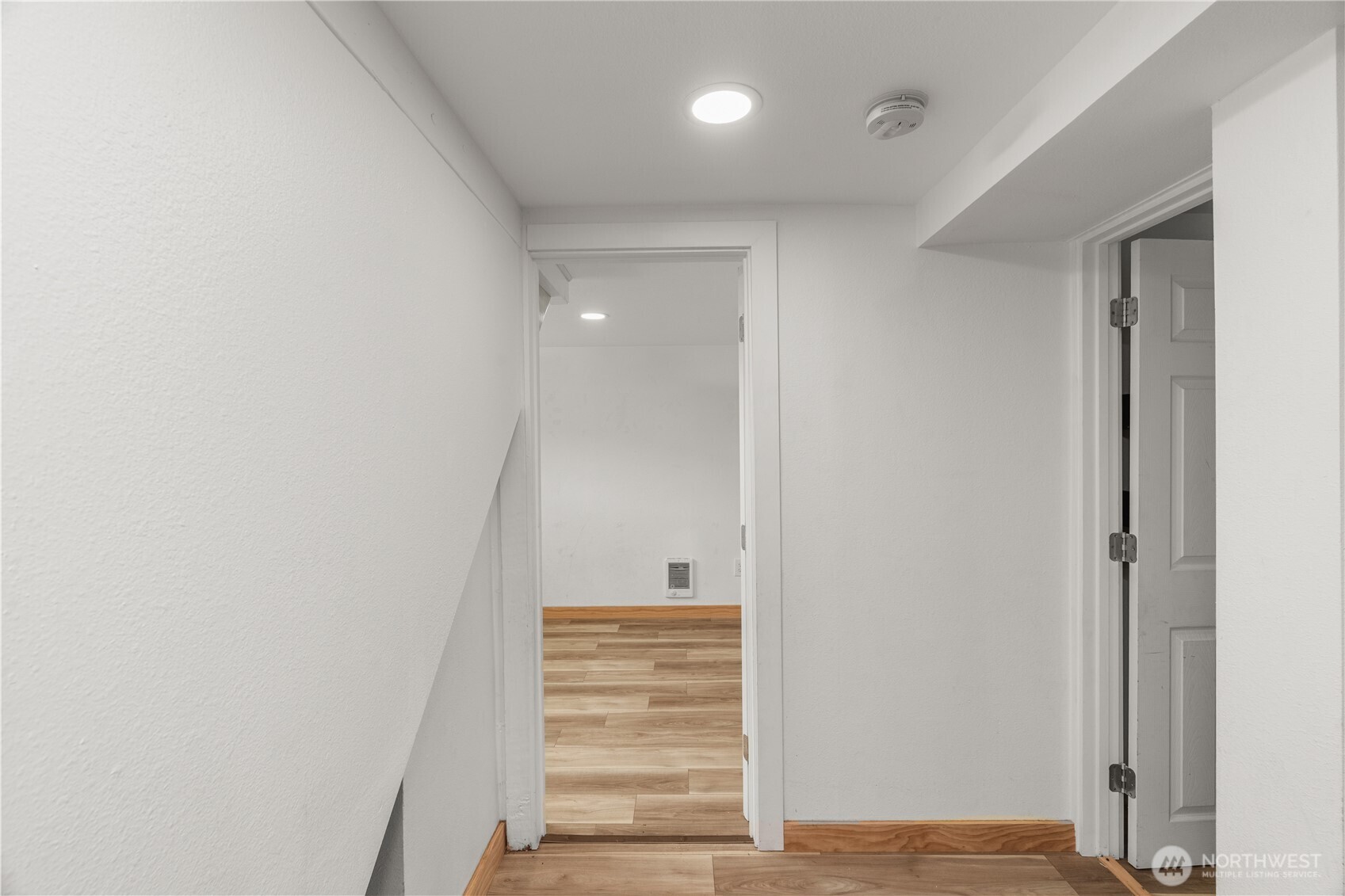 908 N Jeffries Street Property Photo 24