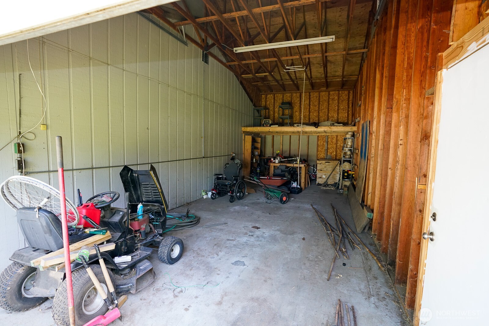 1245 W Axton Road Property Photo 26