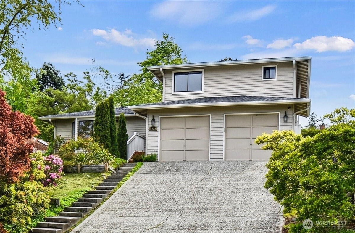 8929 48th Place Property Photo 1
